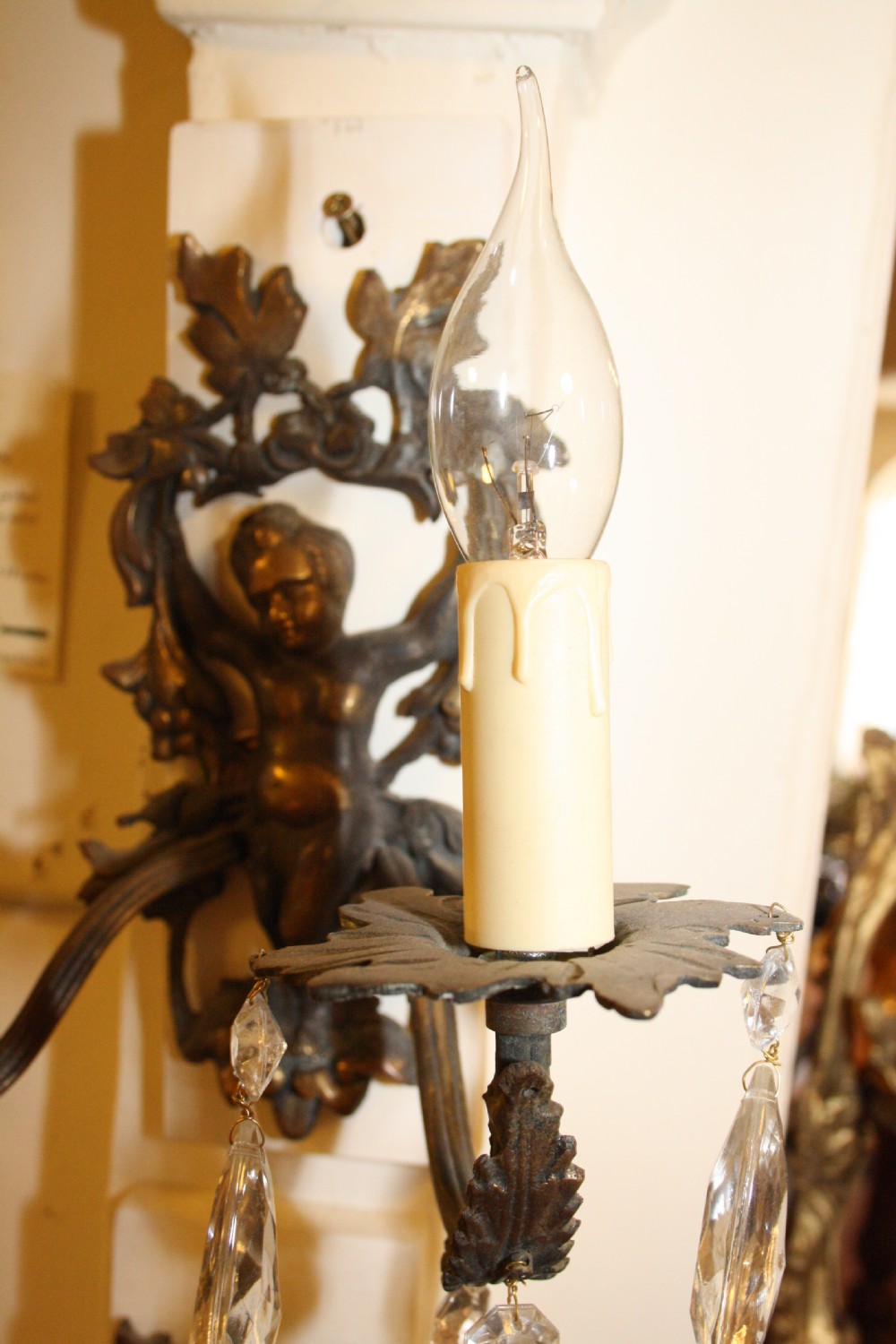 Pair of early 20th century french wall lights with cherubs View VI