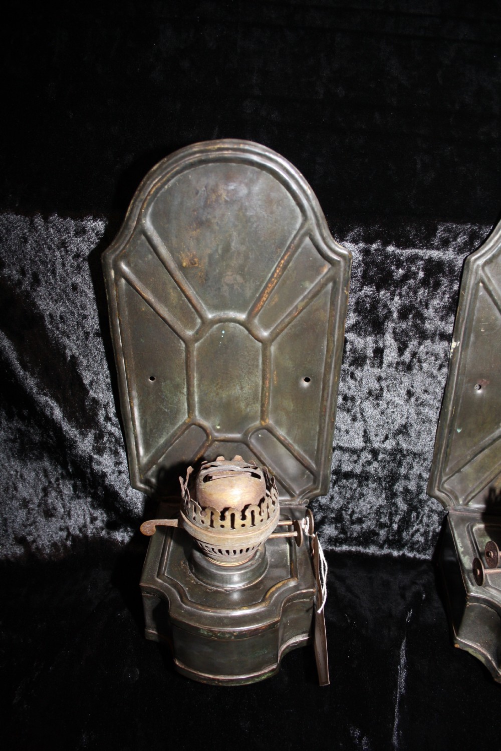 Pair of brass wall lights with green pattern nation View III