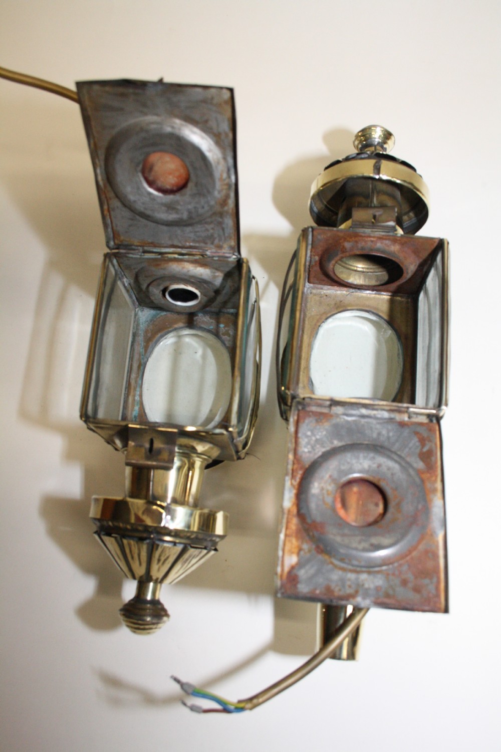 Pair Early 20th century carriage lights View IX