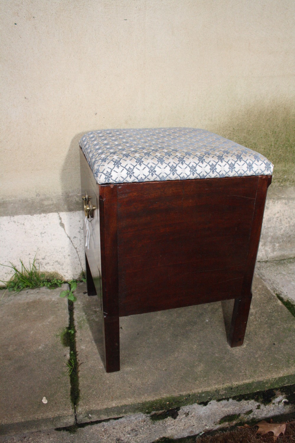 Early 19th century box stool View VII