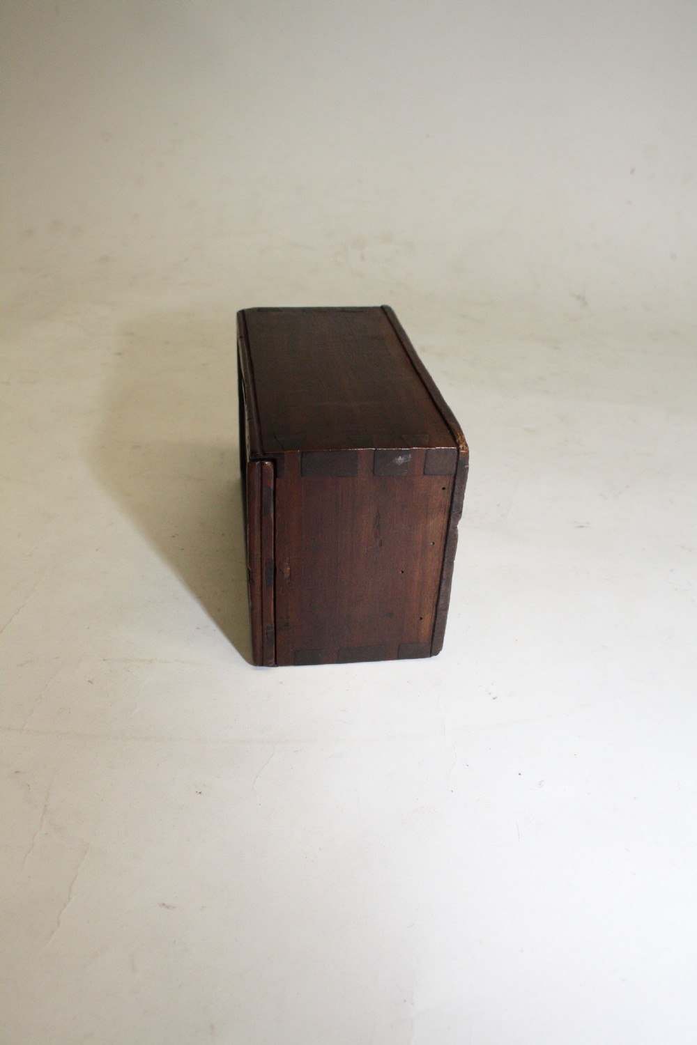 Early 19th century Chest piece box View V
