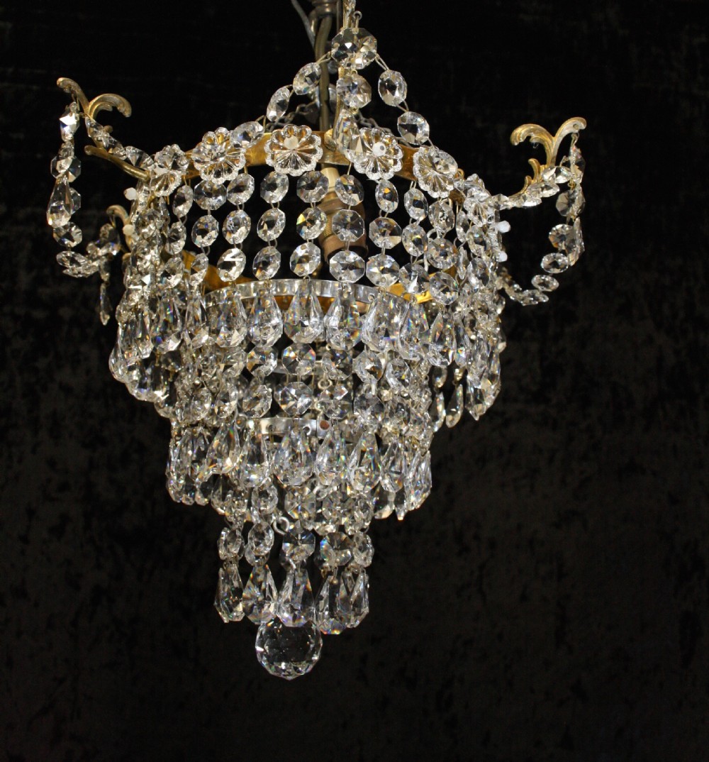 Early 20th century Brass frame swag tear drop chandelier View IV