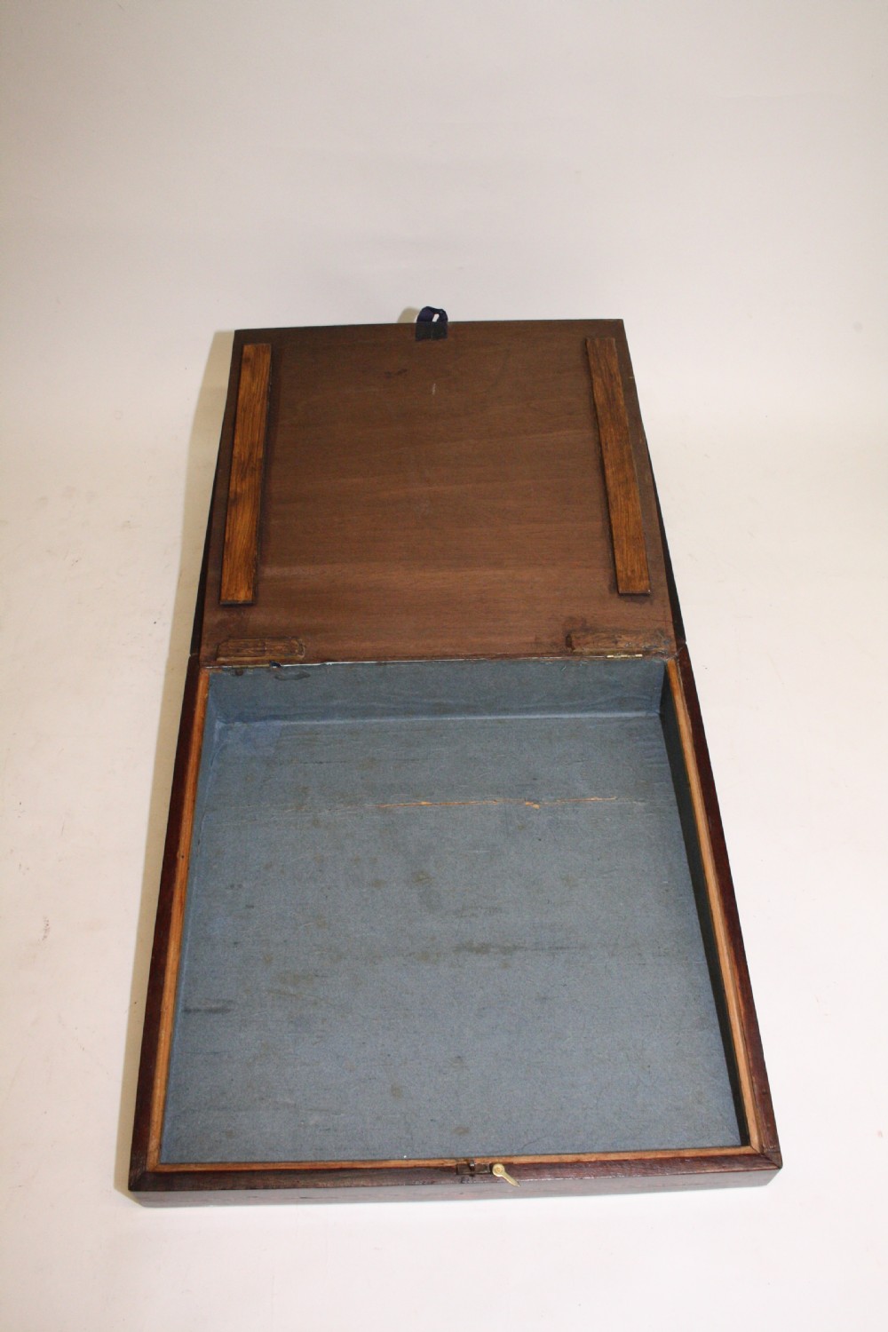 Mid-19th century writing slope View X