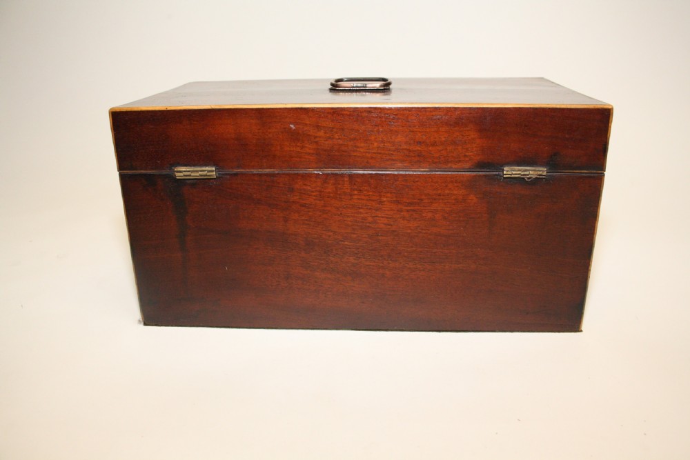19th Century mahogany tea caddy with bowl View VII