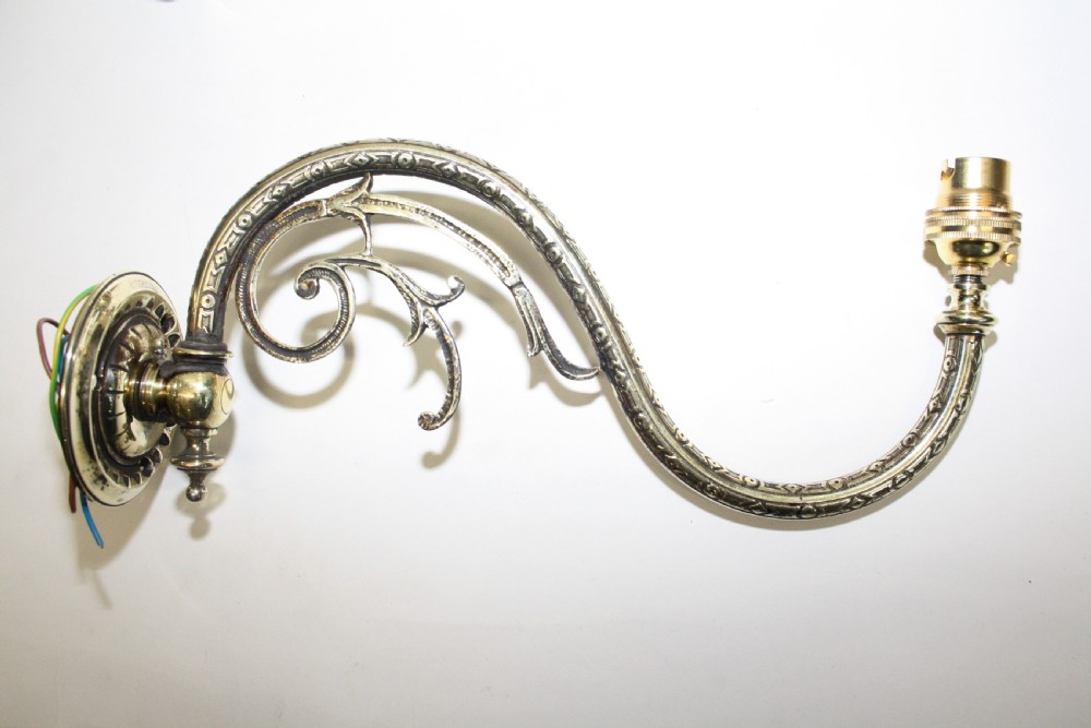Pair of Brass wall lights View IV