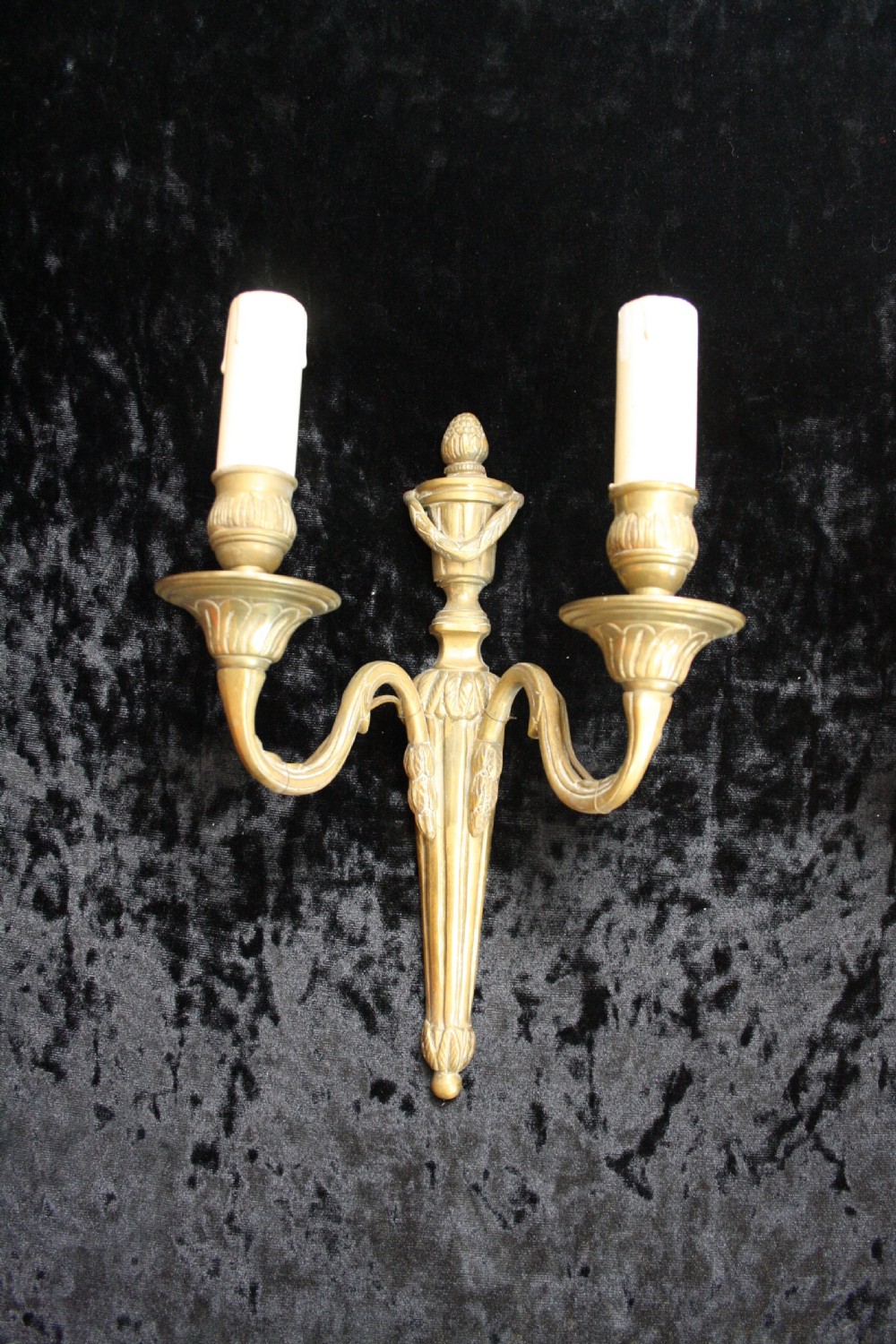 Pair of brass wall lights View II