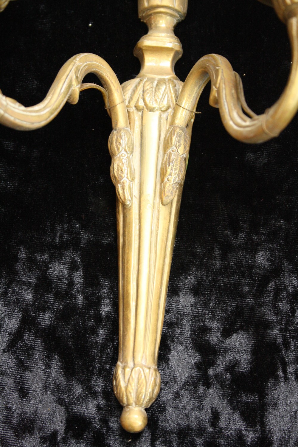 Pair of brass wall lights View V