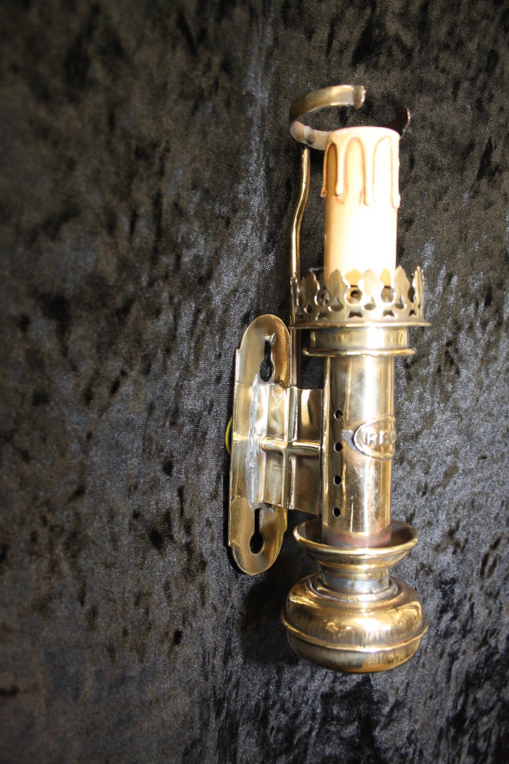Pair of railcarrage wall lights View III