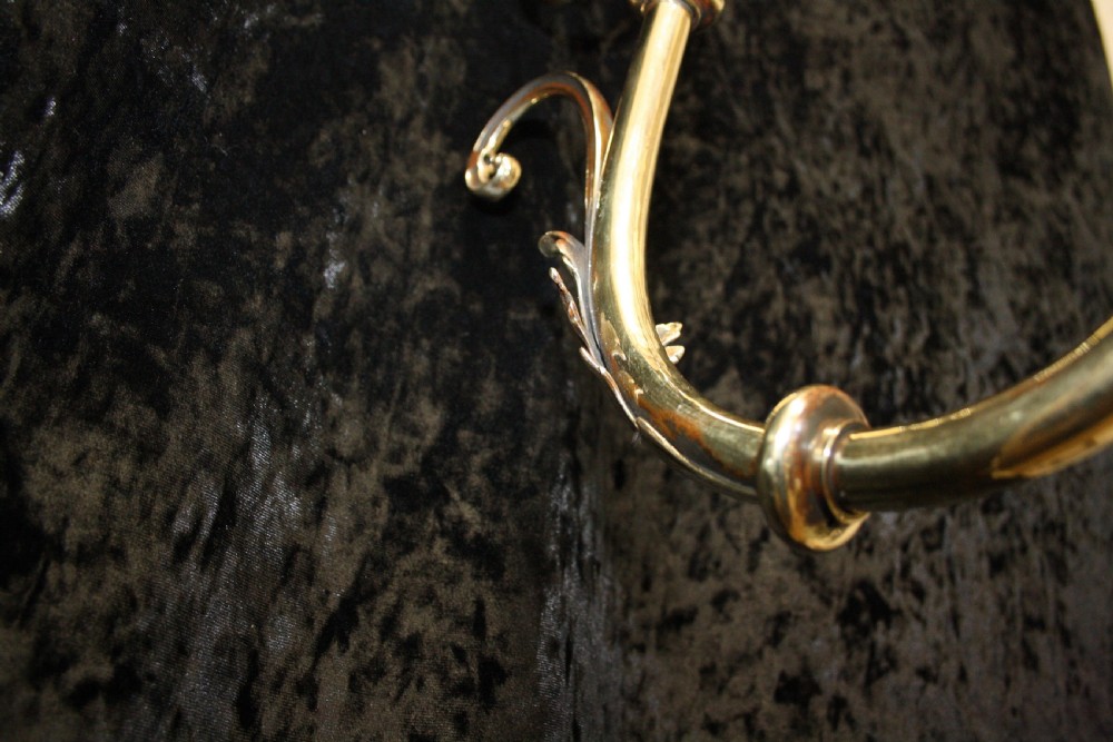 Single brass wall light View V