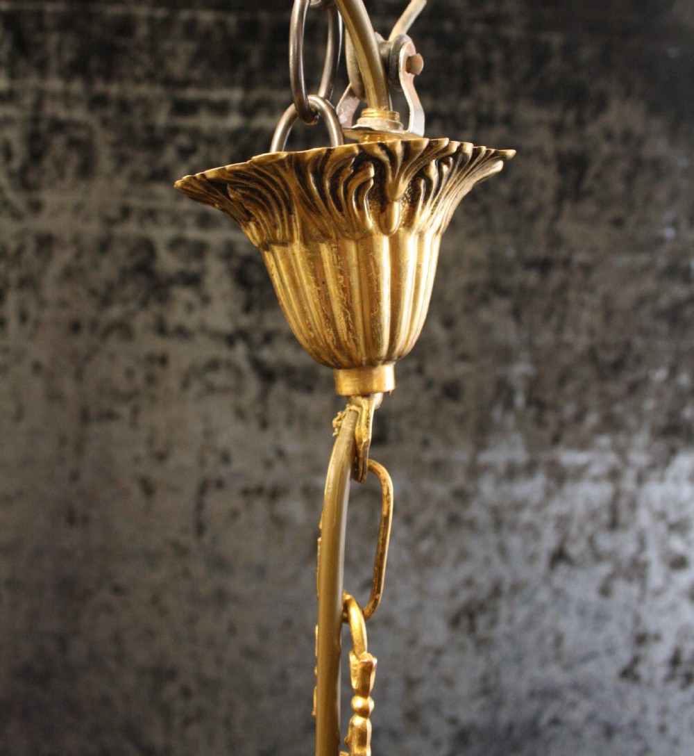 Early 20th century cut glass Bag chandelier  View IX
