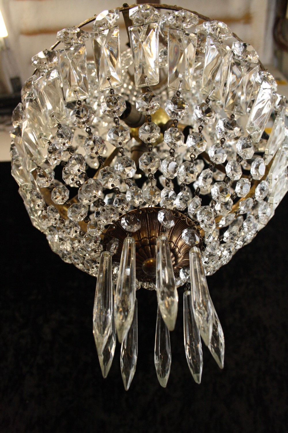 Early 20th century cut glass Bag chandelier  View VII