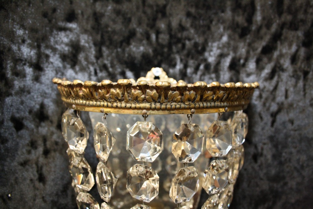 Early 20th century Pair of bag wall lights View V