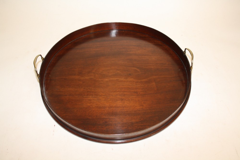 Round Georgina tray