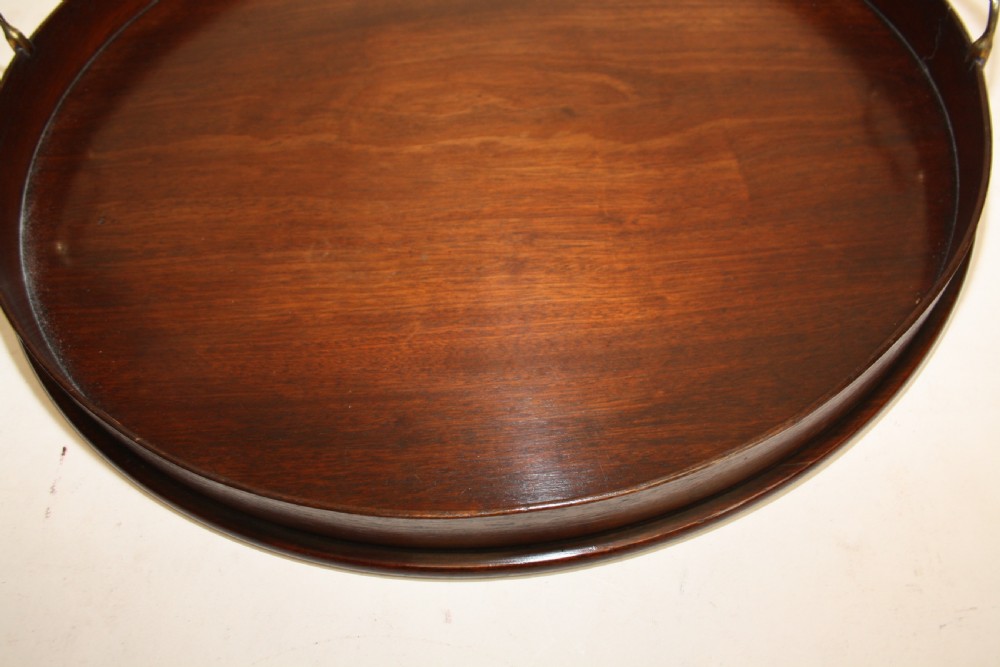 Round Georgina tray View IV