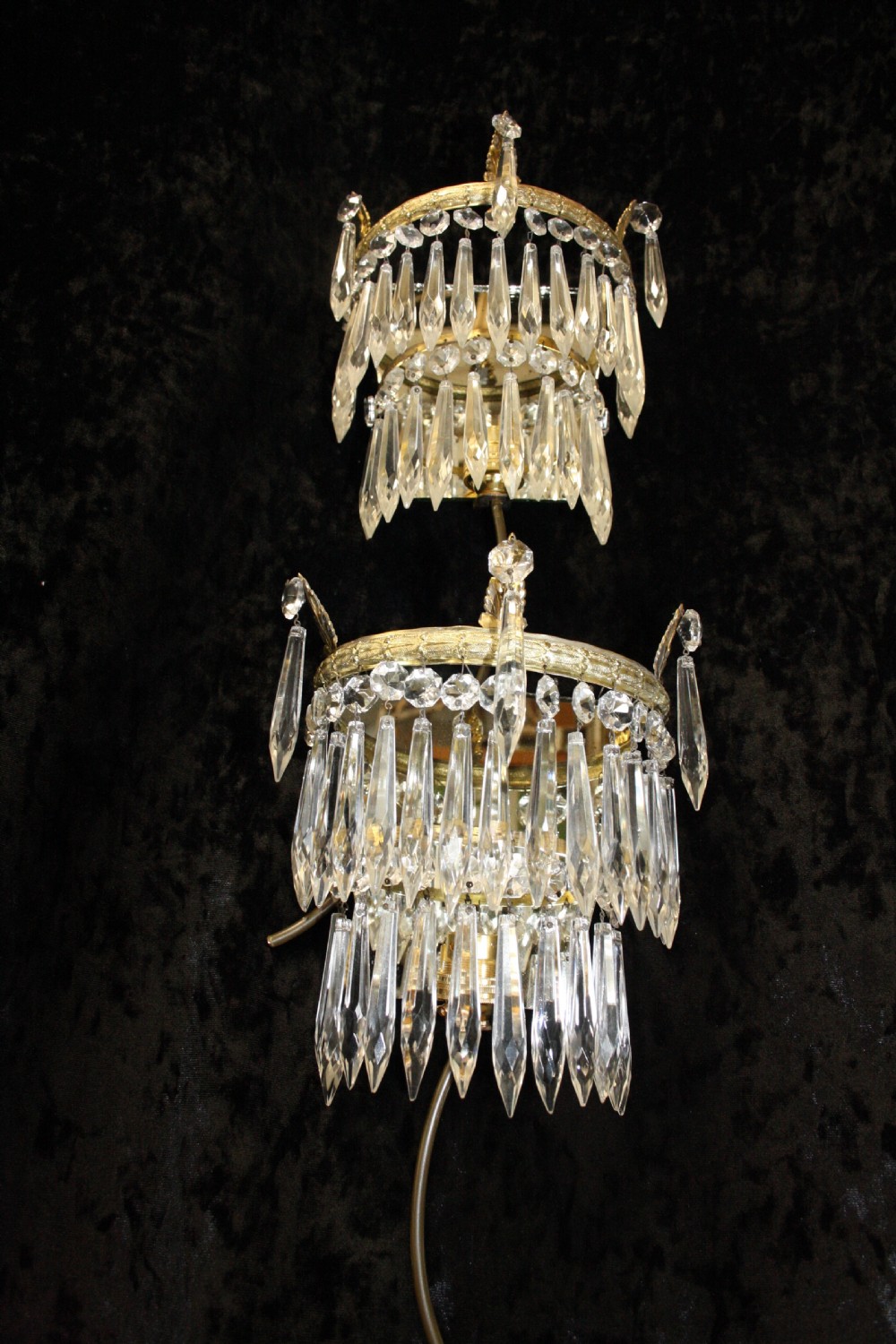 Pair of spike wall lights View VI