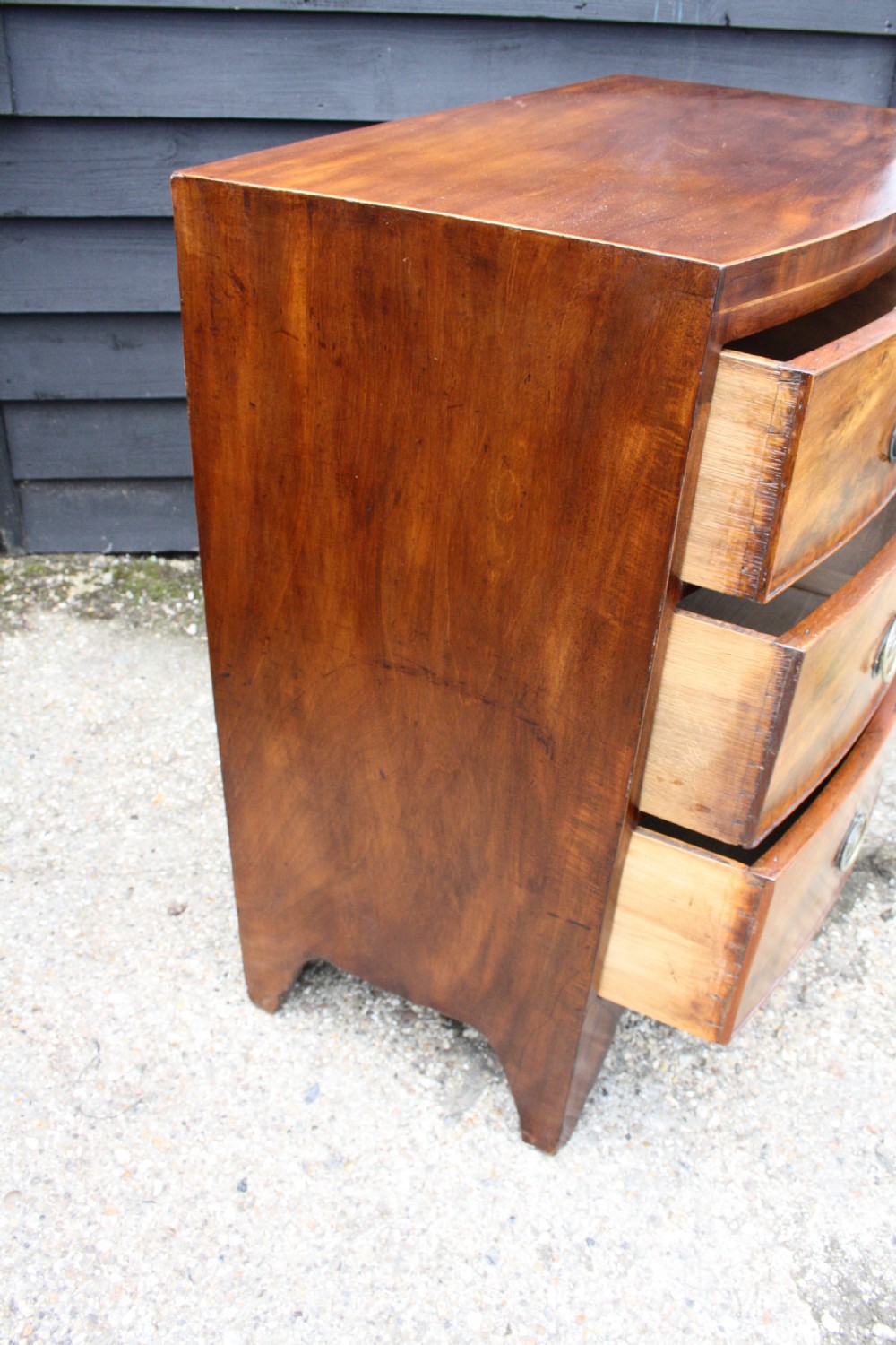 Late 19th century mahogany bow fronted chest of drawers 35