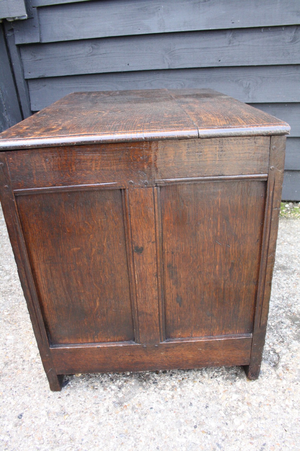 17th century oak Coffer 34