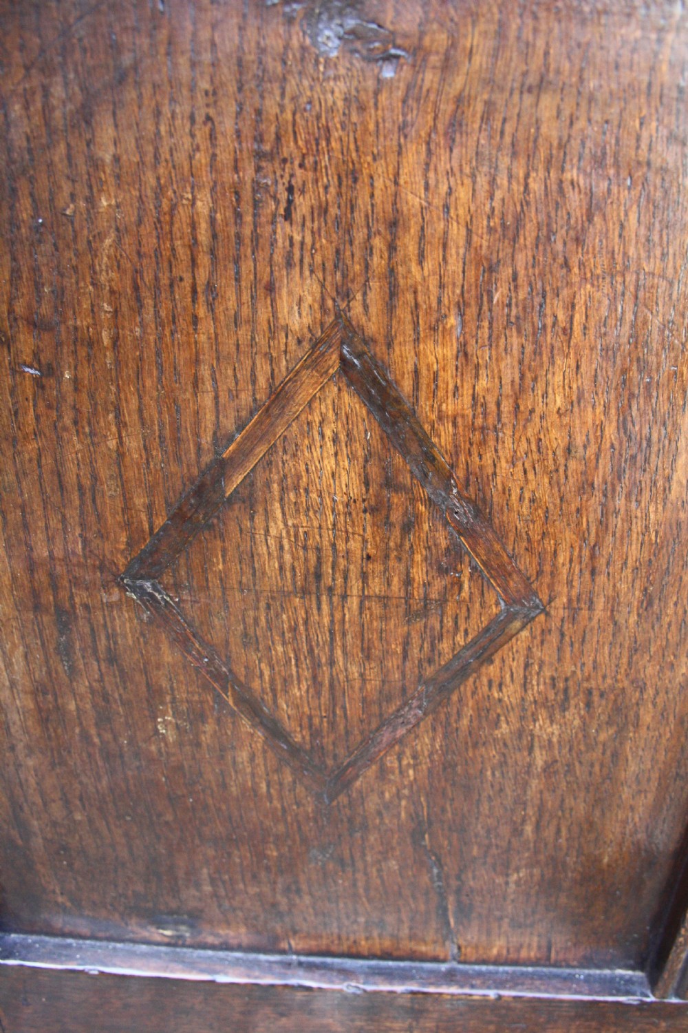 17th century oak Coffer 34