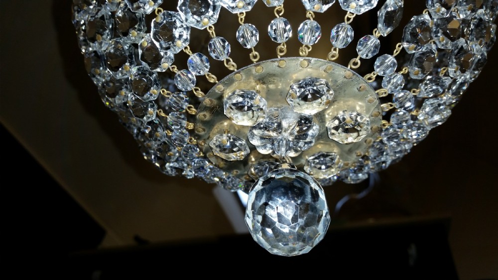 Early 20th Century bag chandelier View III