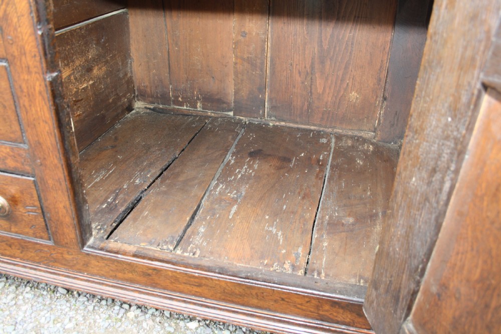 Late 18th century oak dresser base View XII