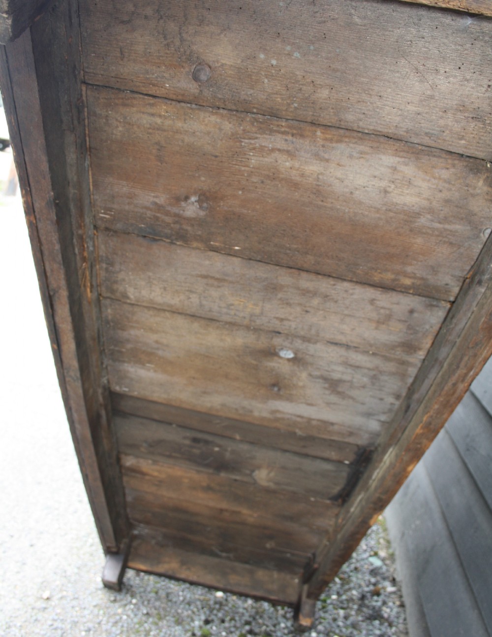 Late 18th century oak dresser base View XVII