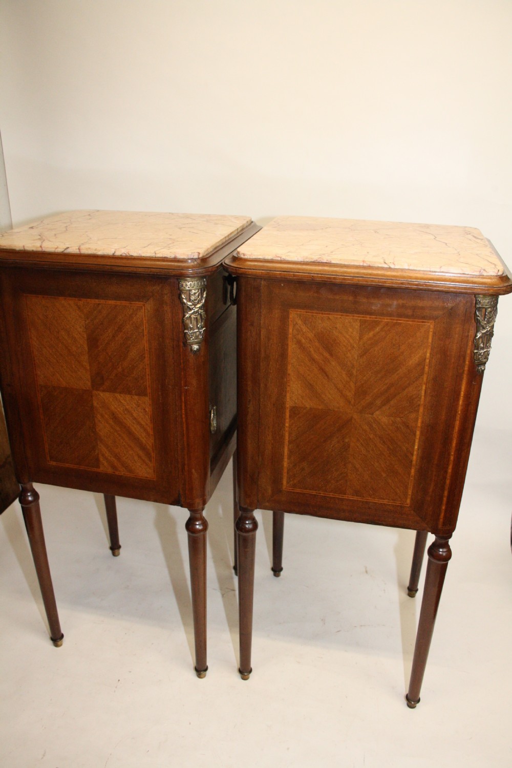 Pair of 19th-century French bedside tables View VIII