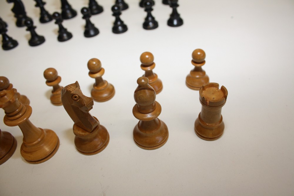 Early 20th century chess set View II