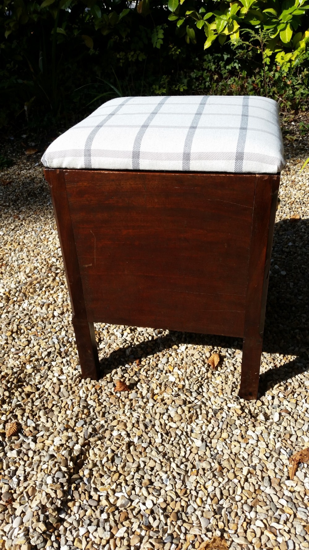 Early 19th-century box stall View V
