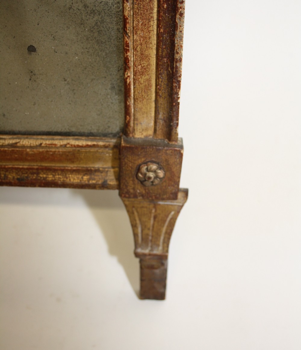 Gilt French portrait mirror View IV