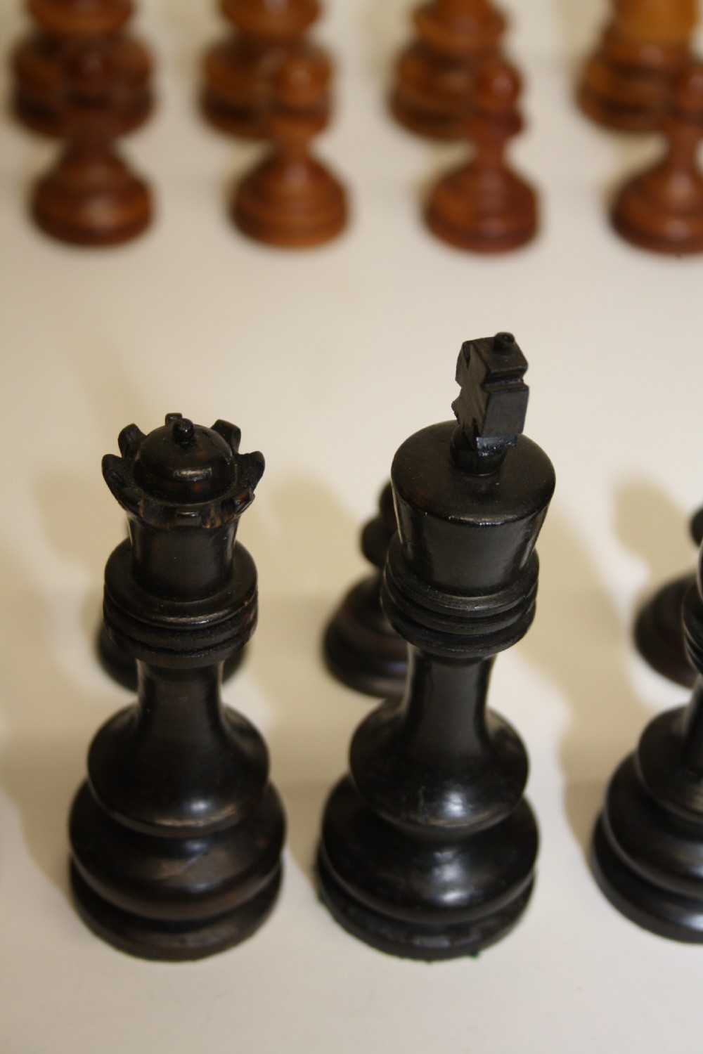 Early 20th century Weighted chess set  View V