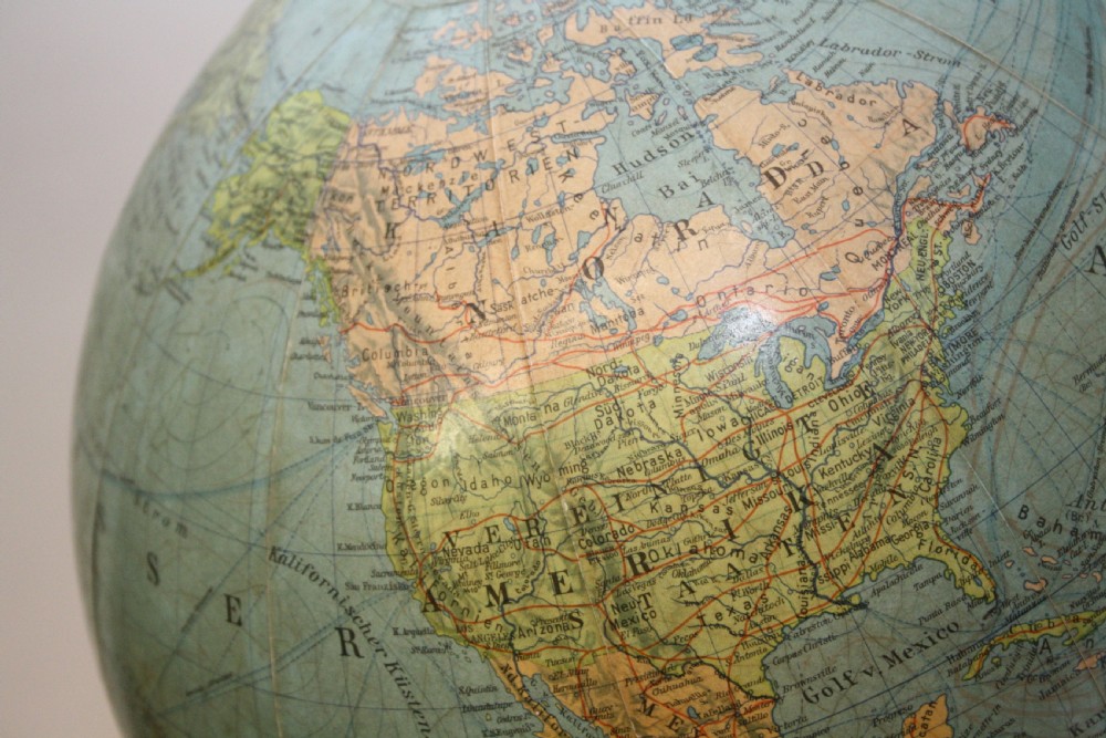 Early 20th century German Globe light View VI