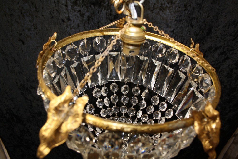 Gilt Crystal Prism bag chandelier  View IX
