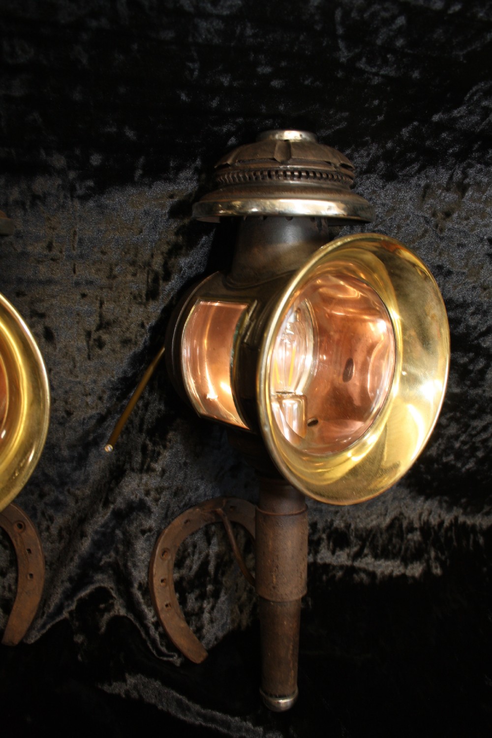 Pair of late 19th century carriage lights View II