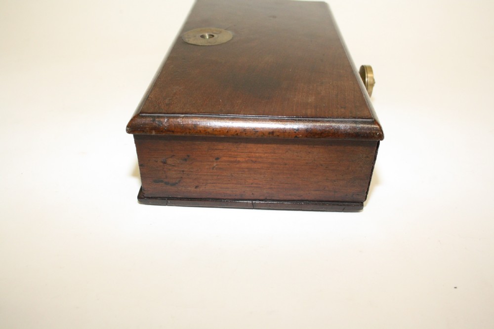 19th-century balance scales View V