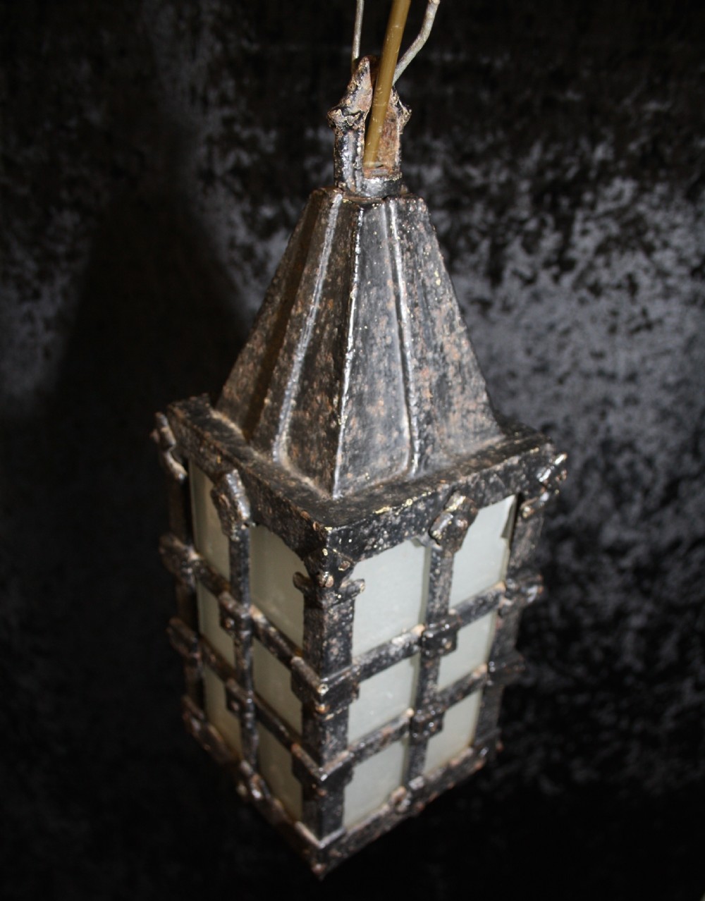 Arts and crafts lantern View V