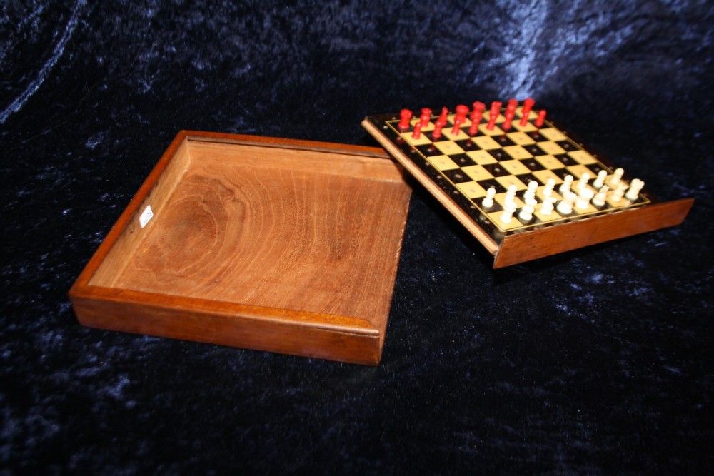 Edwardian chess set with sliding lid View IX