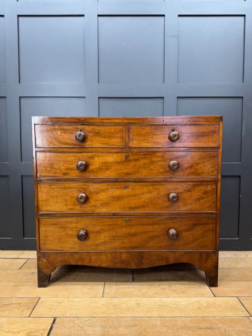 Antique Mahogany Chest of Drawers
