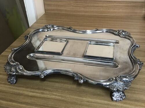 HARRODS HEAVY SILVER PLATED DESK TIDY WITH INK WELL PEN REST STAND