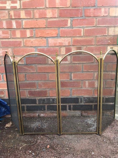 ANTIQUE FIRE SCREEN BRASS BLACK FINISH WITH FOUR FOLDING SECTIONS