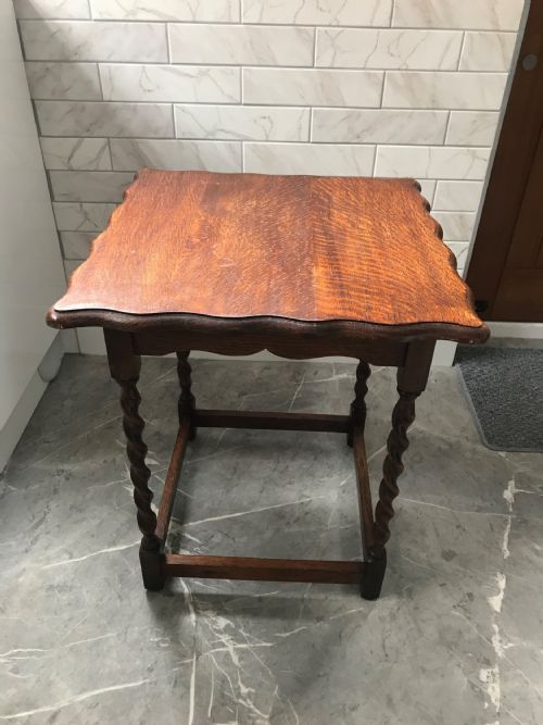 OAK BARLEYTWIST OCCASIONAL TABLE C1920 - ADDITIONAL PHOTO 8