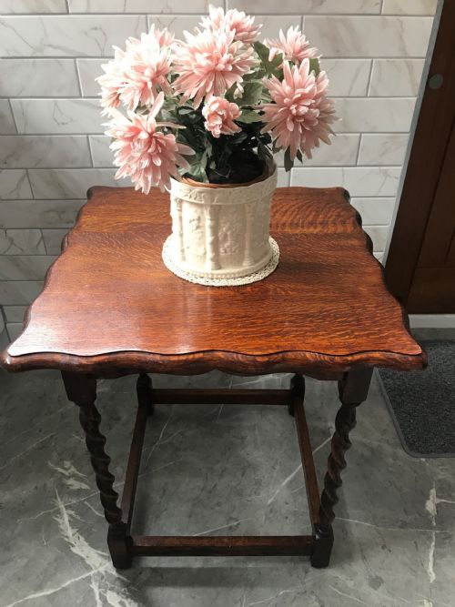 OAK BARLEYTWIST OCCASIONAL TABLE C1920 - ADDITIONAL PHOTO 14