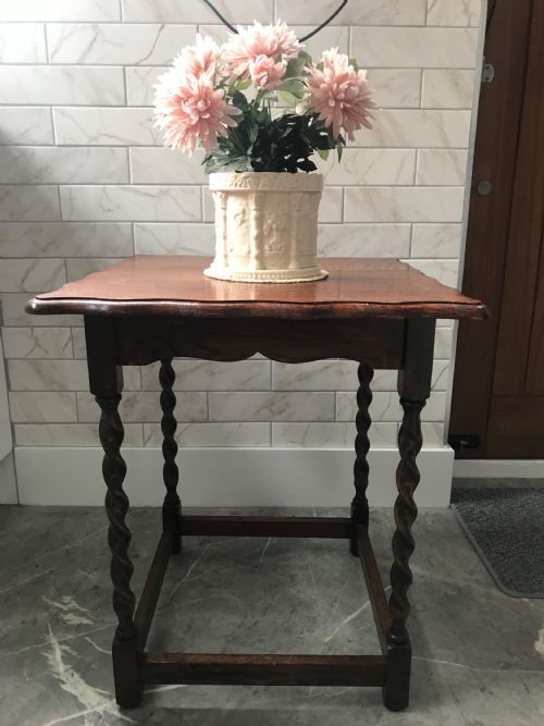 OAK BARLEYTWIST OCCASIONAL TABLE C1920 - ADDITIONAL PHOTO 16