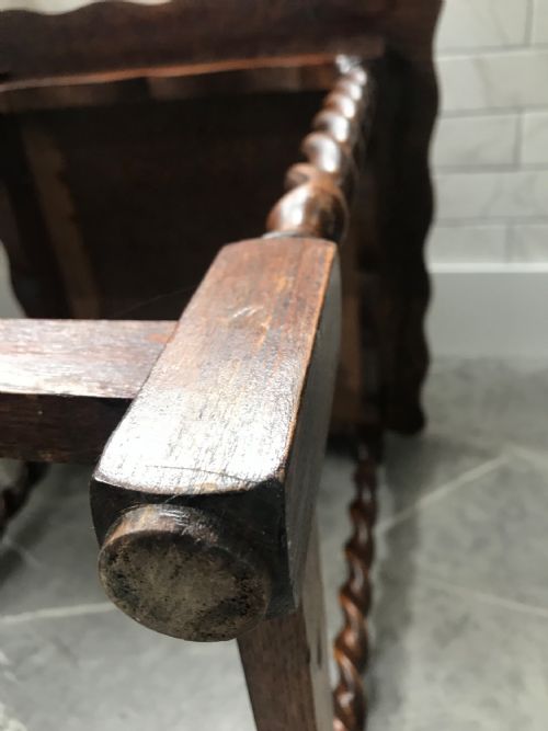 OAK BARLEYTWIST OCCASIONAL TABLE C1920 - ADDITIONAL PHOTO 17