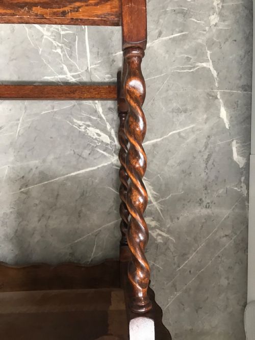 OAK BARLEYTWIST OCCASIONAL TABLE C1920 - ADDITIONAL PHOTO 18