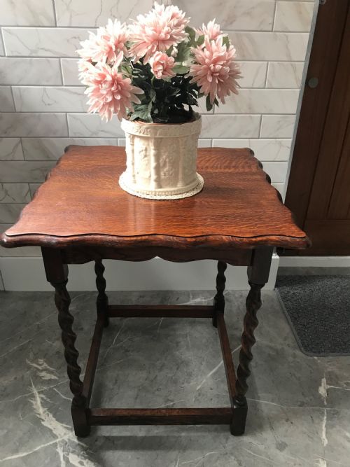 OAK BARLEYTWIST OCCASIONAL TABLE C1920 - ADDITIONAL PHOTO 19
