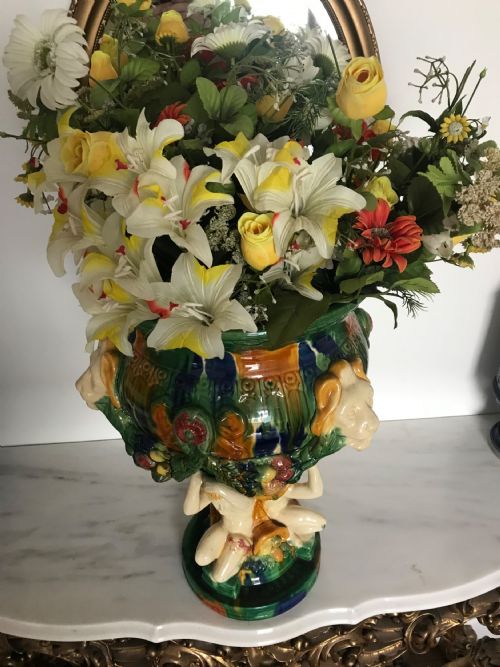 HUGE MAJOLICA CERAMIC PLANTER ON FIGURAL BASE STAND WITH LIONS HEAD DECORATION FROM ITALY - ADDITIONAL PHOTO 13