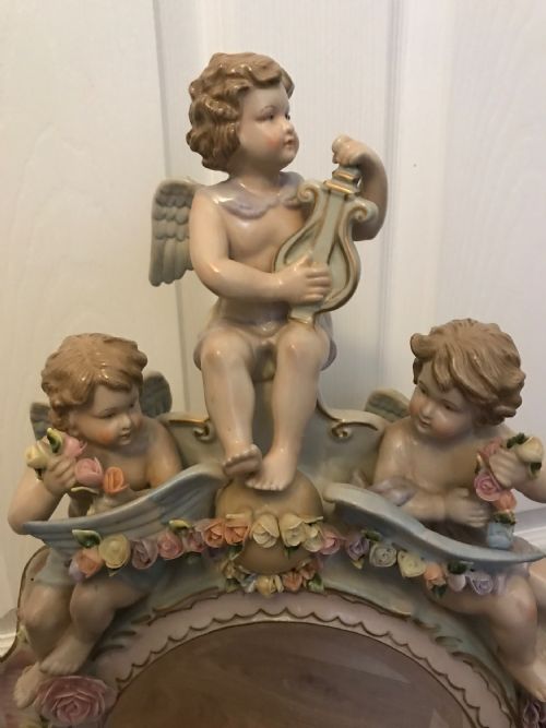 CHERUB PORCELAIN DRESSING TABLE MIRROR WITH FLOWERS CONTINENTAL FACTORY - ADDITIONAL PHOTO 1