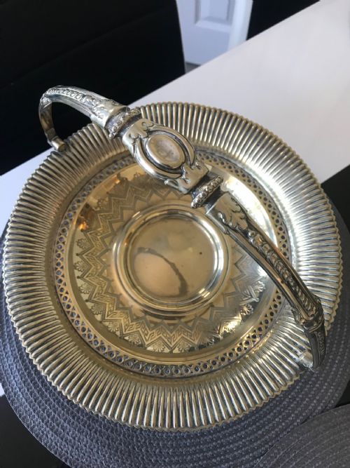 SILVER PLATED NEO CLASSICAL DECORATIVE FRUIT BASKET WITH LOOP HANDLE C1860 - ADDITIONAL PHOTO 2