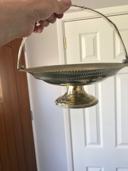 SILVER PLATED NEO CLASSICAL DECORATIVE FRUIT BASKET WITH LOOP HANDLE C1860 - ADDITIONAL PHOTO 6