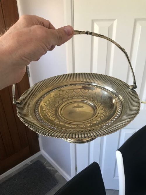 SILVER PLATED NEO CLASSICAL DECORATIVE FRUIT BASKET WITH LOOP HANDLE C1860 - ADDITIONAL PHOTO 7